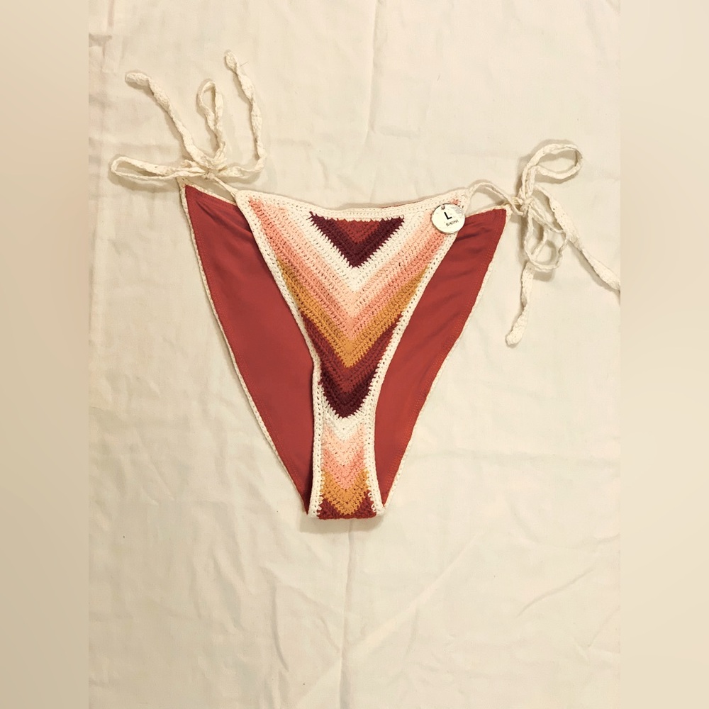 Woven bikini bottoms with Ties on the side